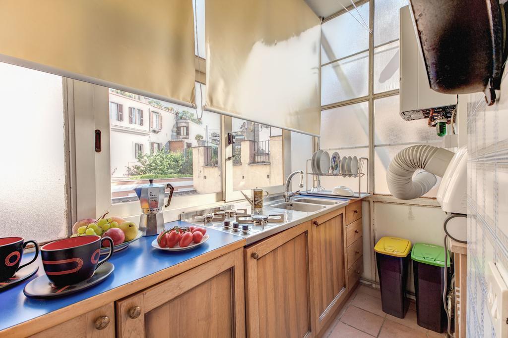 Frangipane Apartment Ρώμη Δωμάτιο φωτογραφία