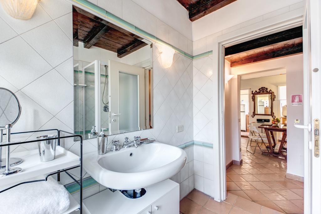 Frangipane Apartment Ρώμη Δωμάτιο φωτογραφία